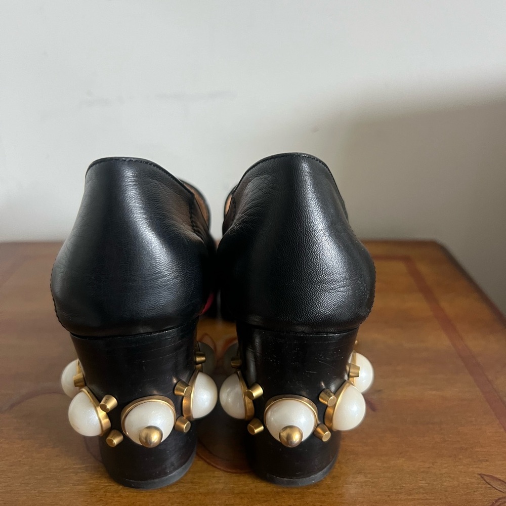 Gucci Black Leather Loafers with Red & Navy Stripe and Gold Hardware - Picture 4 of 9
